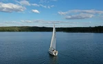 Segelboot auf dem Möhnesee